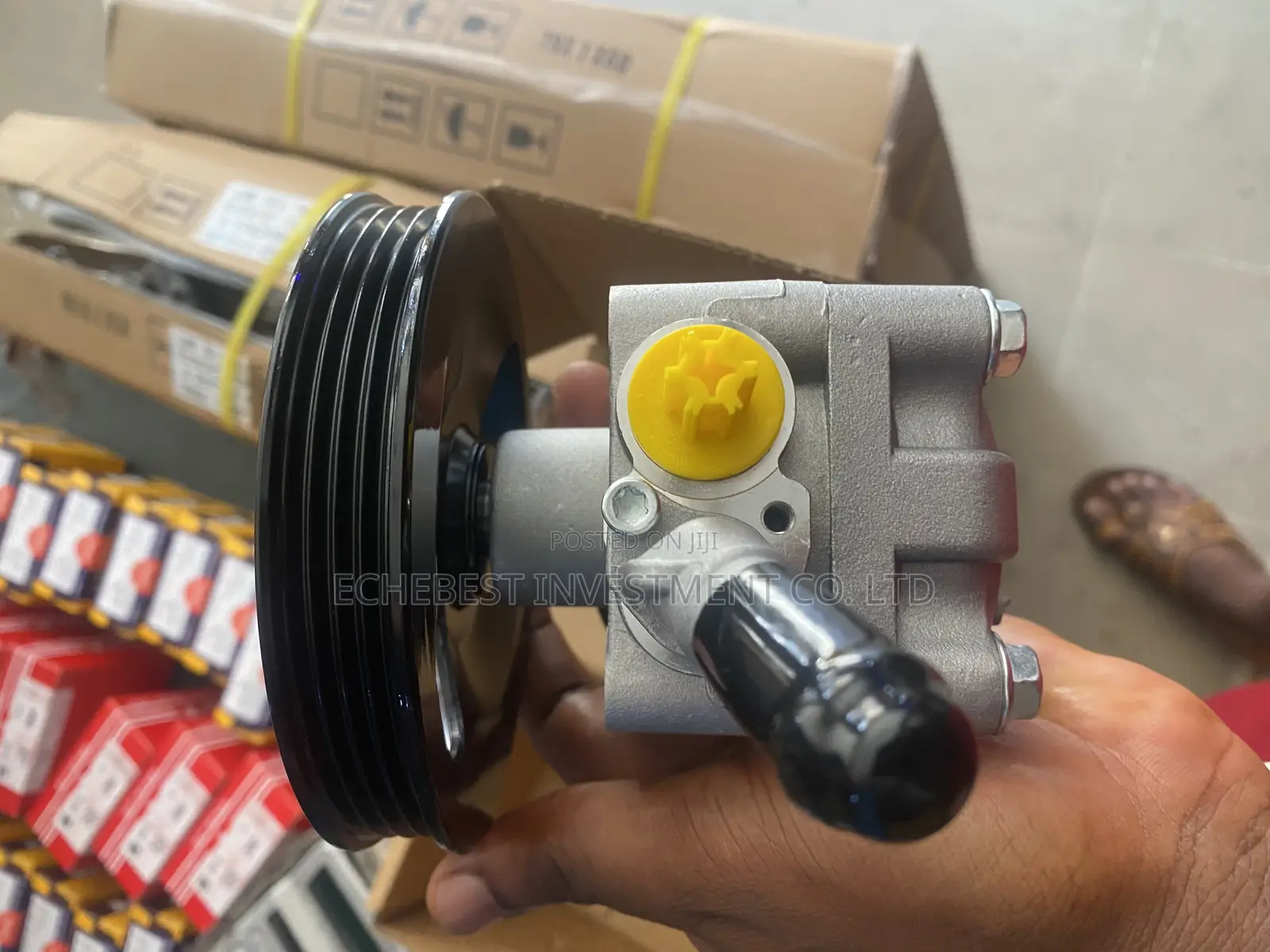 Quality Power Steering Pump For Nissan Almera