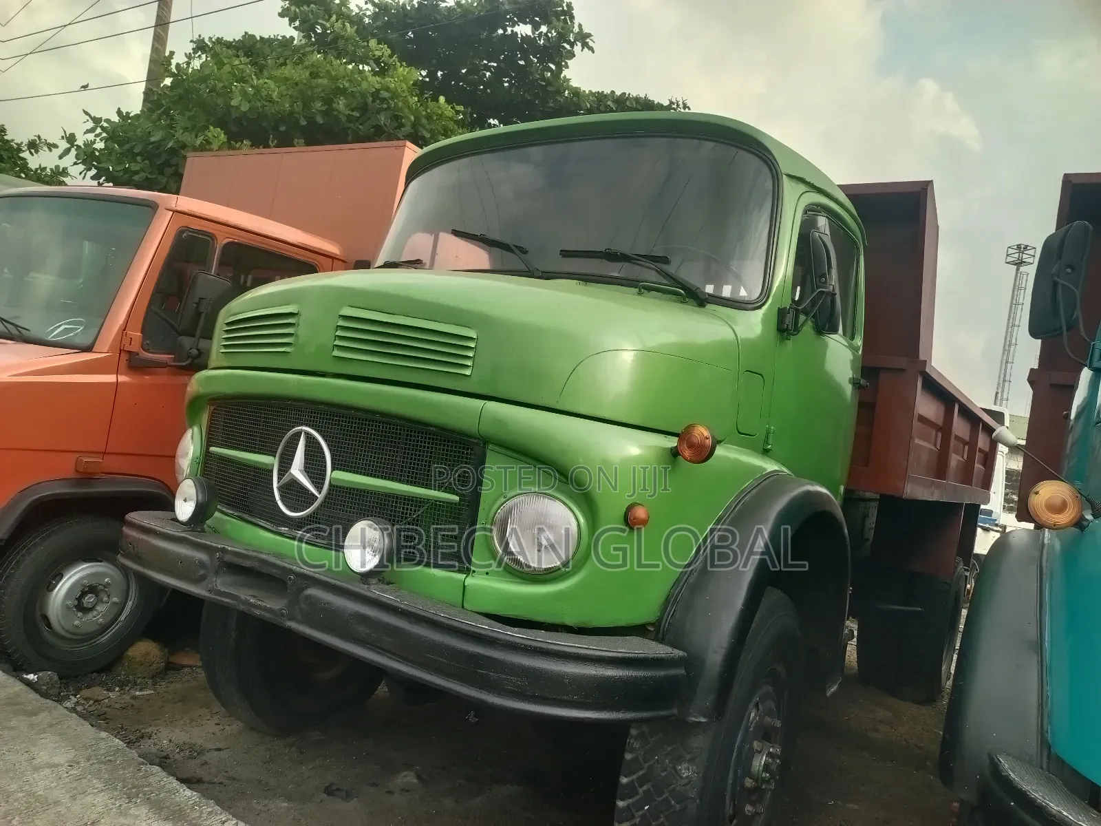911 Tipper With Auxillary (Foreign Used)