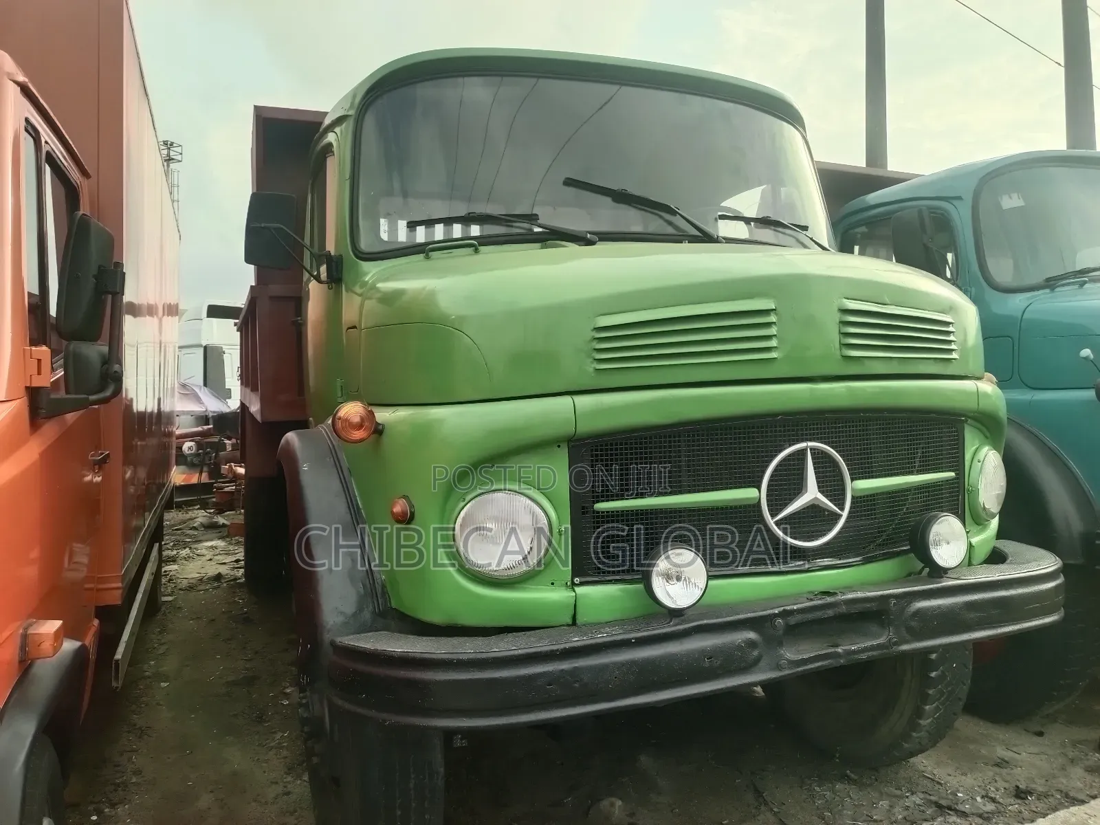 911 Tipper With Auxillary (Foreign Used)