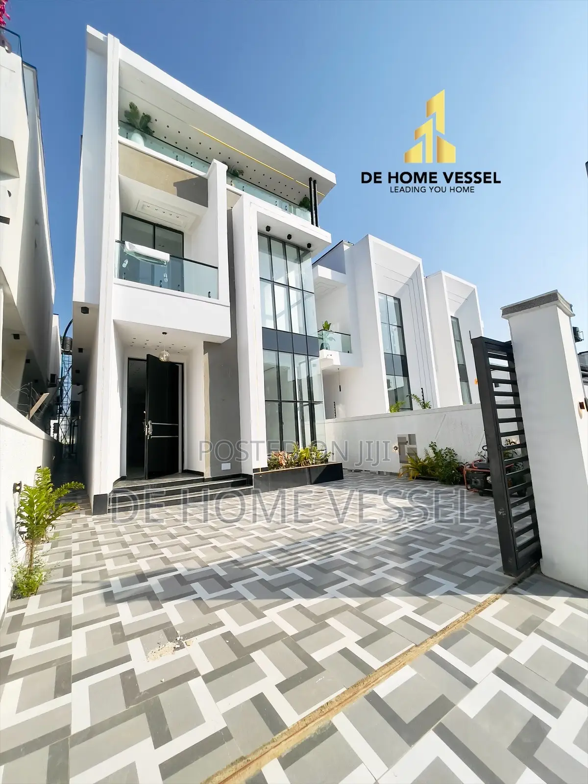 5bdrm Duplex in Ajah for sale