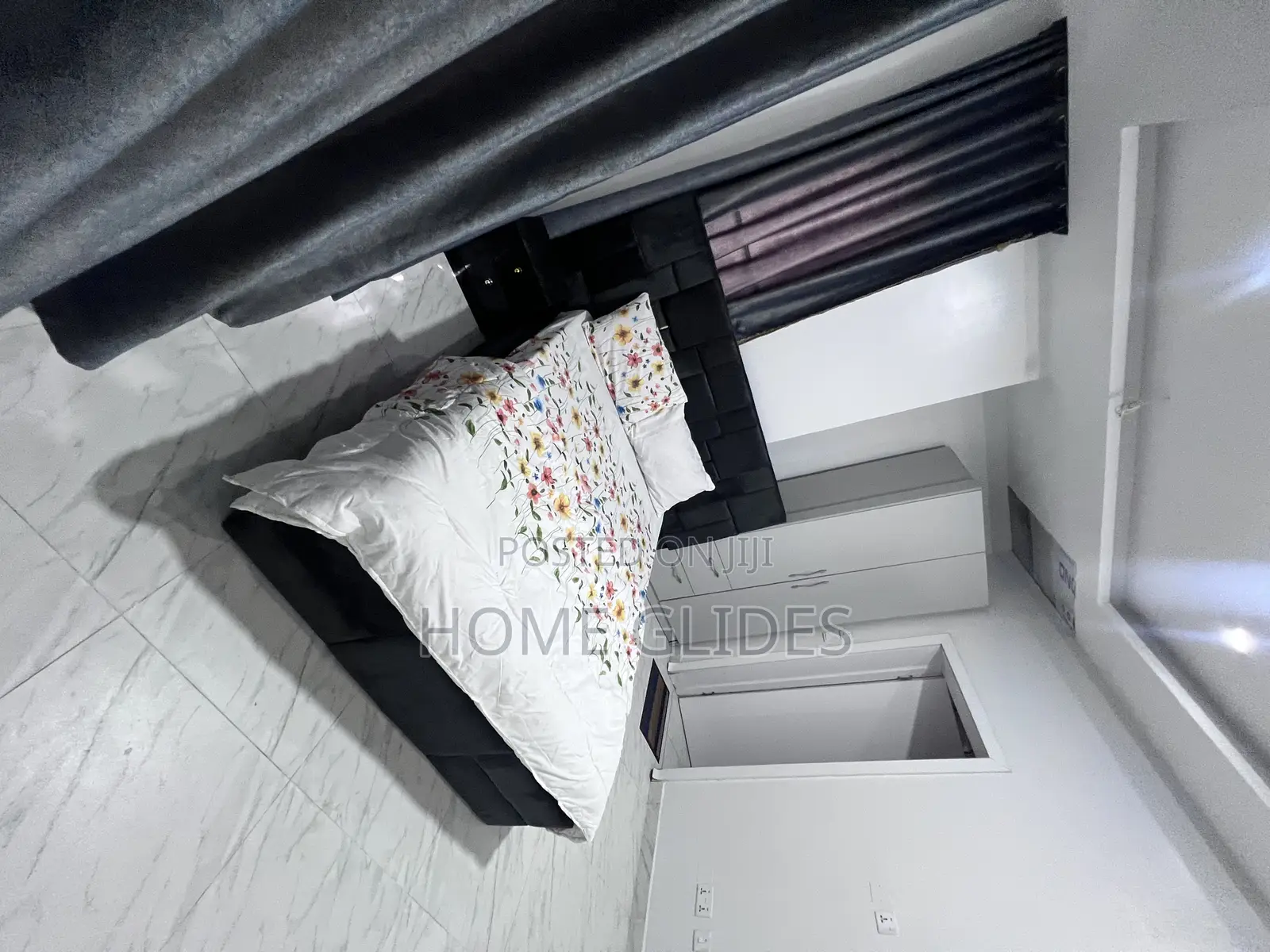 2 Bedroom Apartments