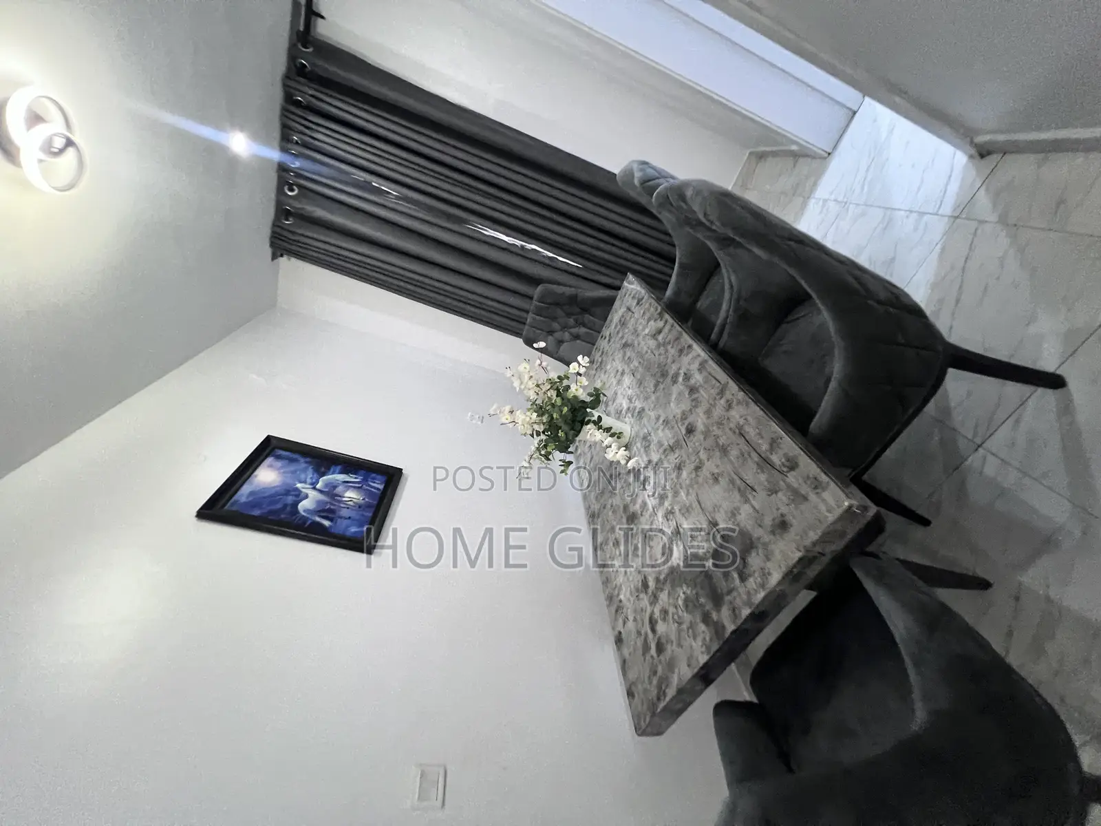 2 Bedroom Apartments