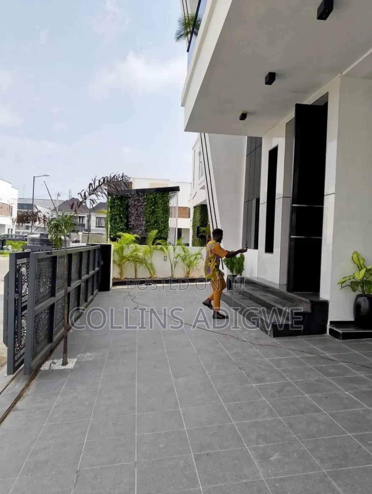5bdrm Duplex in Chevron Arena Estate, Lekki for sale
