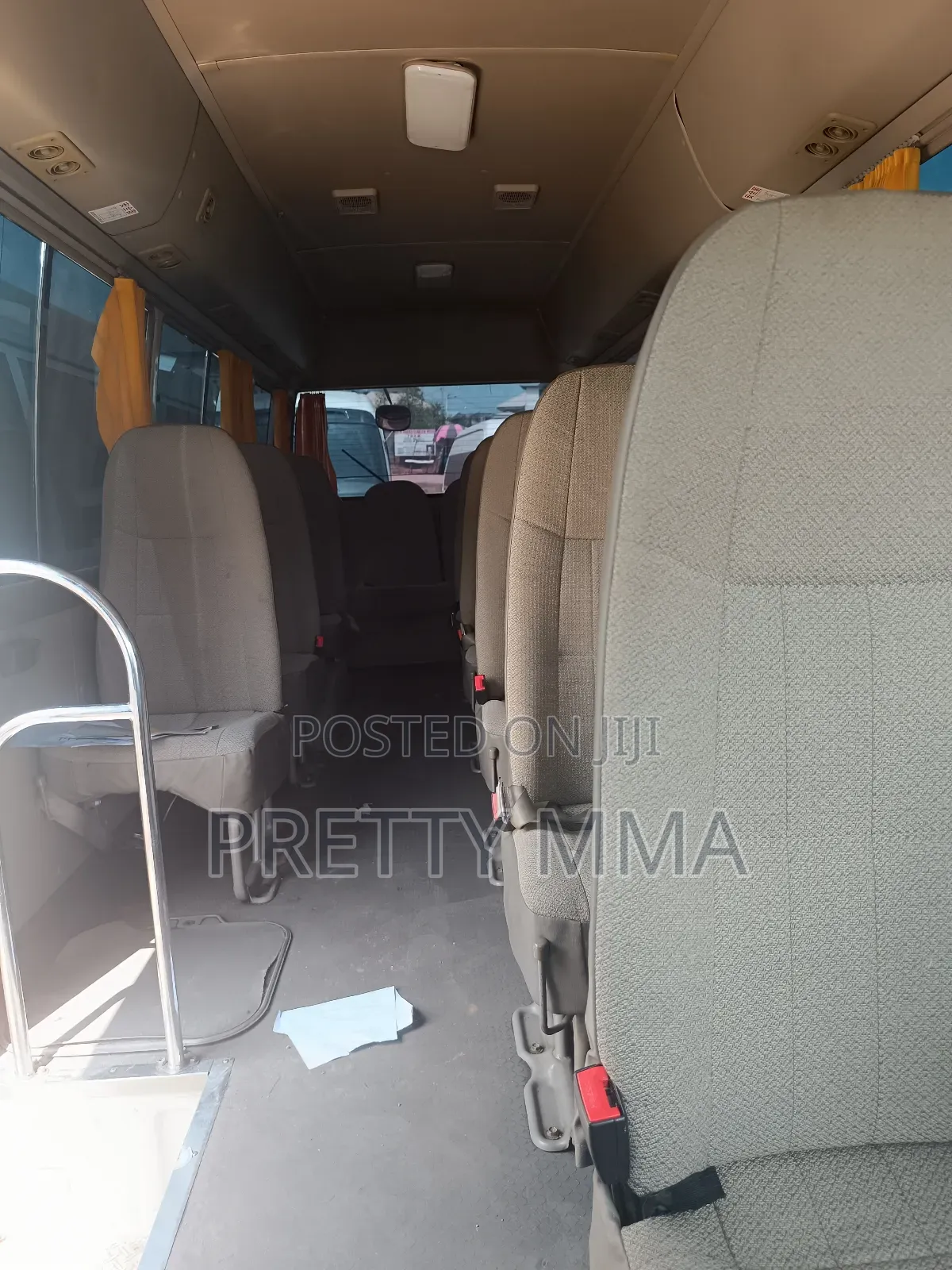 Toyota Coaster 2016 Red