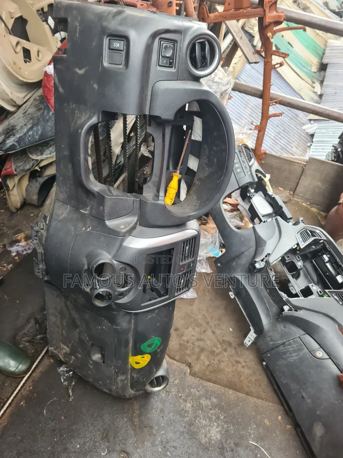 Dashboard Nissan Micra and Nissan Almera 2014-2019