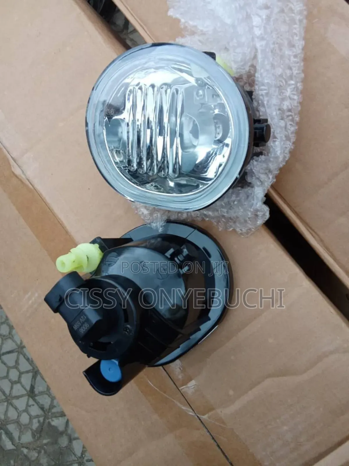 Fog Light for Matrix 2003