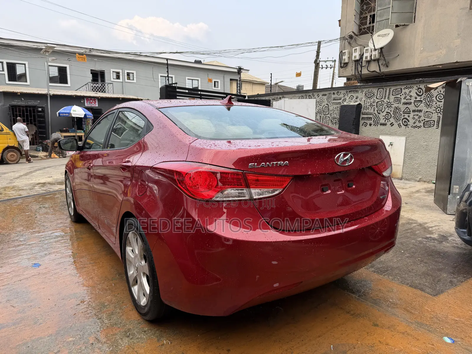 Hyundai Elantra Limited 2011 Red