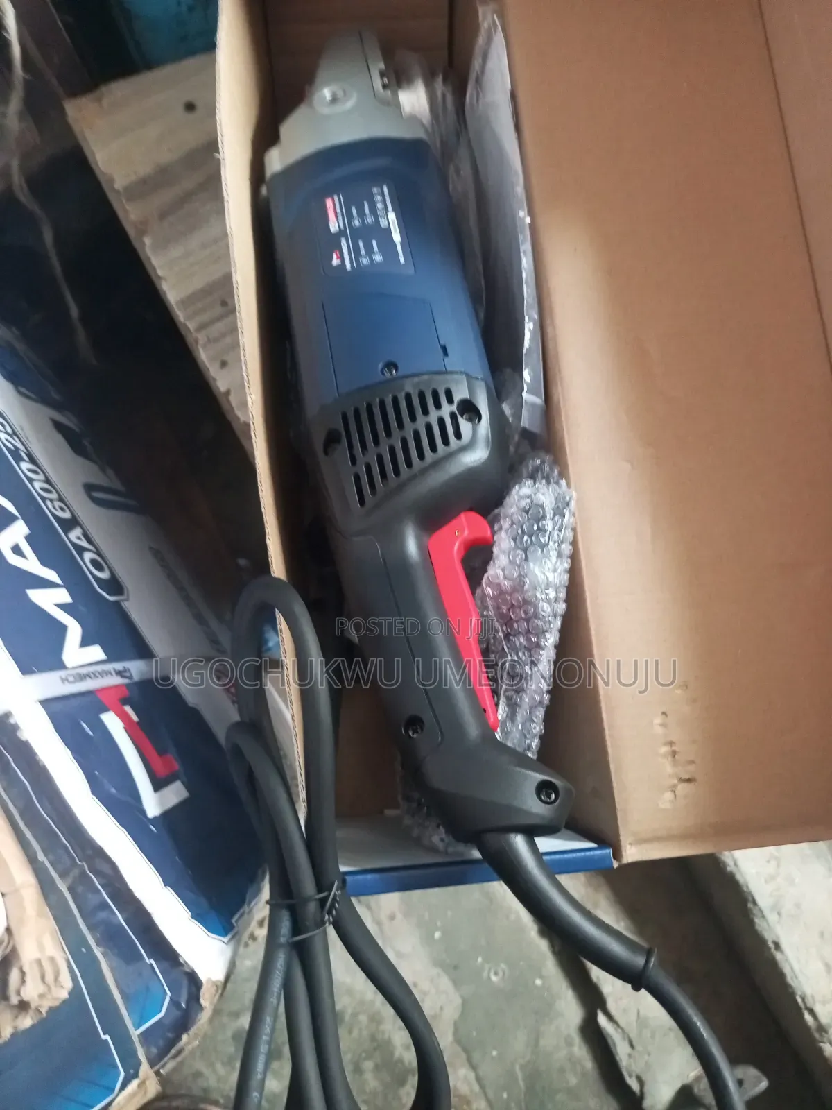Maxmach Grinding Machine 9inch