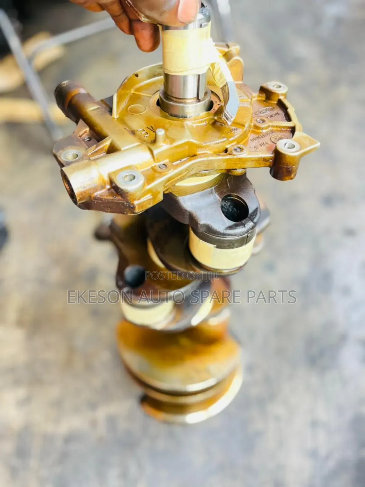 Crankshaft and Oil Pump for Ford F-150 5.4,e-250 , Econoline, E-350