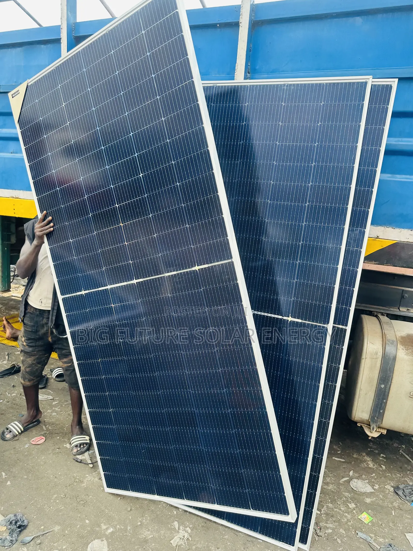 650watts Jinko Solar Panel 144cells
