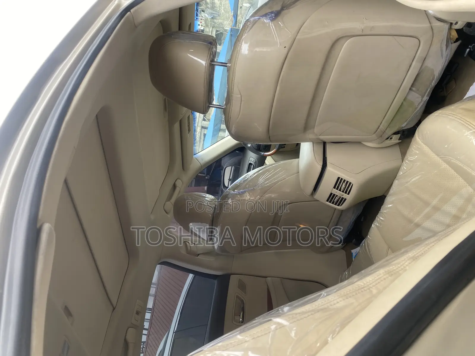 Lexus ES 350 2012 Gold