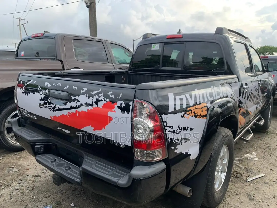 Toyota Tacoma 4dr Access Cab 6.1 ft. SB (2.7L 4cyl 5M) 2015 Blue