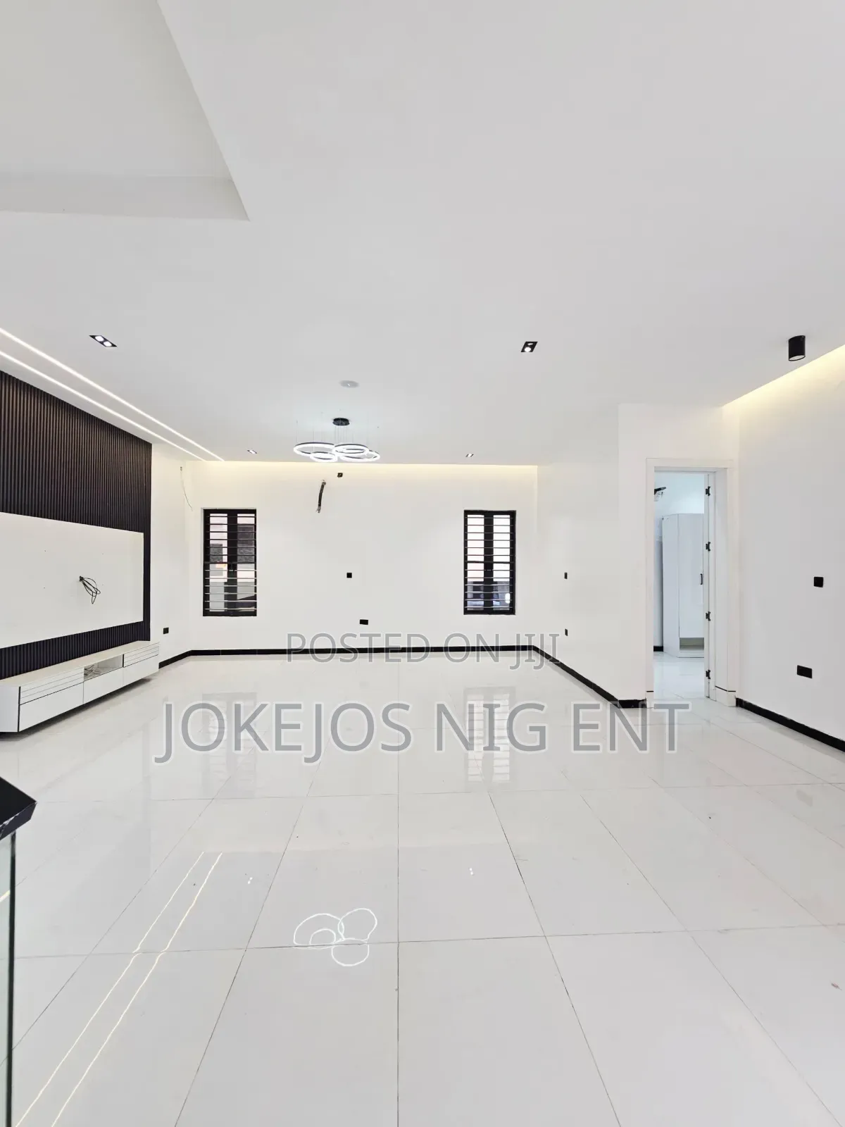 5bdrm Duplex in Ajah for sale