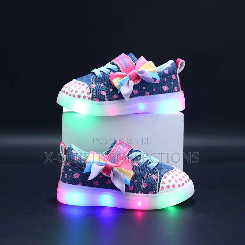 Girls’ Denim Light-Up Sneakers (21-30)