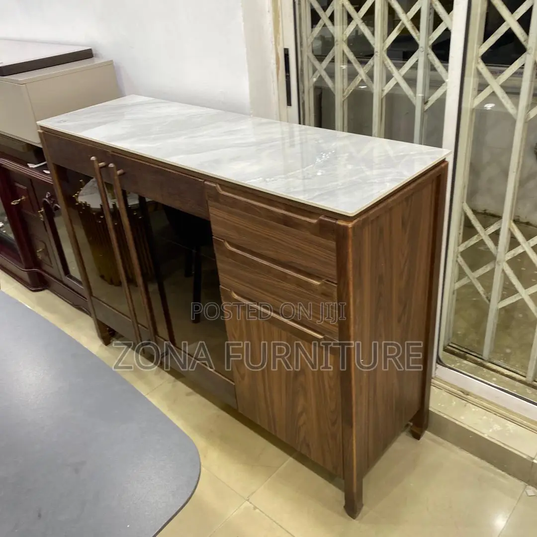 Imported Luxury New Model Dining Buffet
