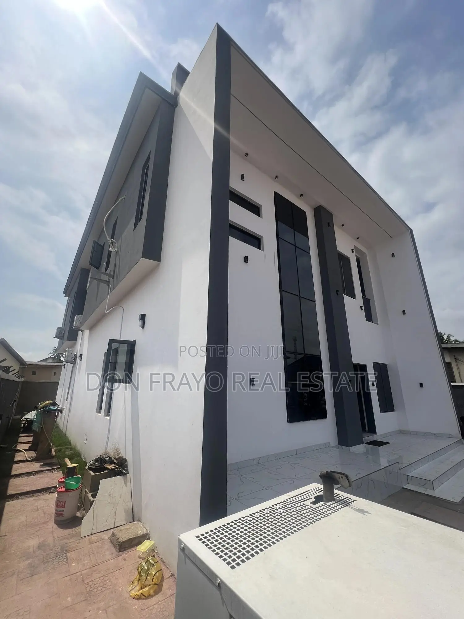 4 Beds Duplex Short Let With Pool in New Bodija Estate