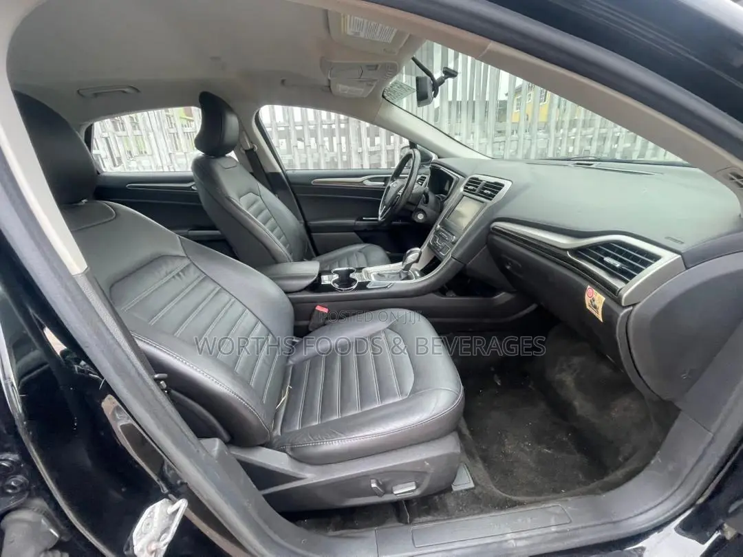 Ford Fusion 2016 Black