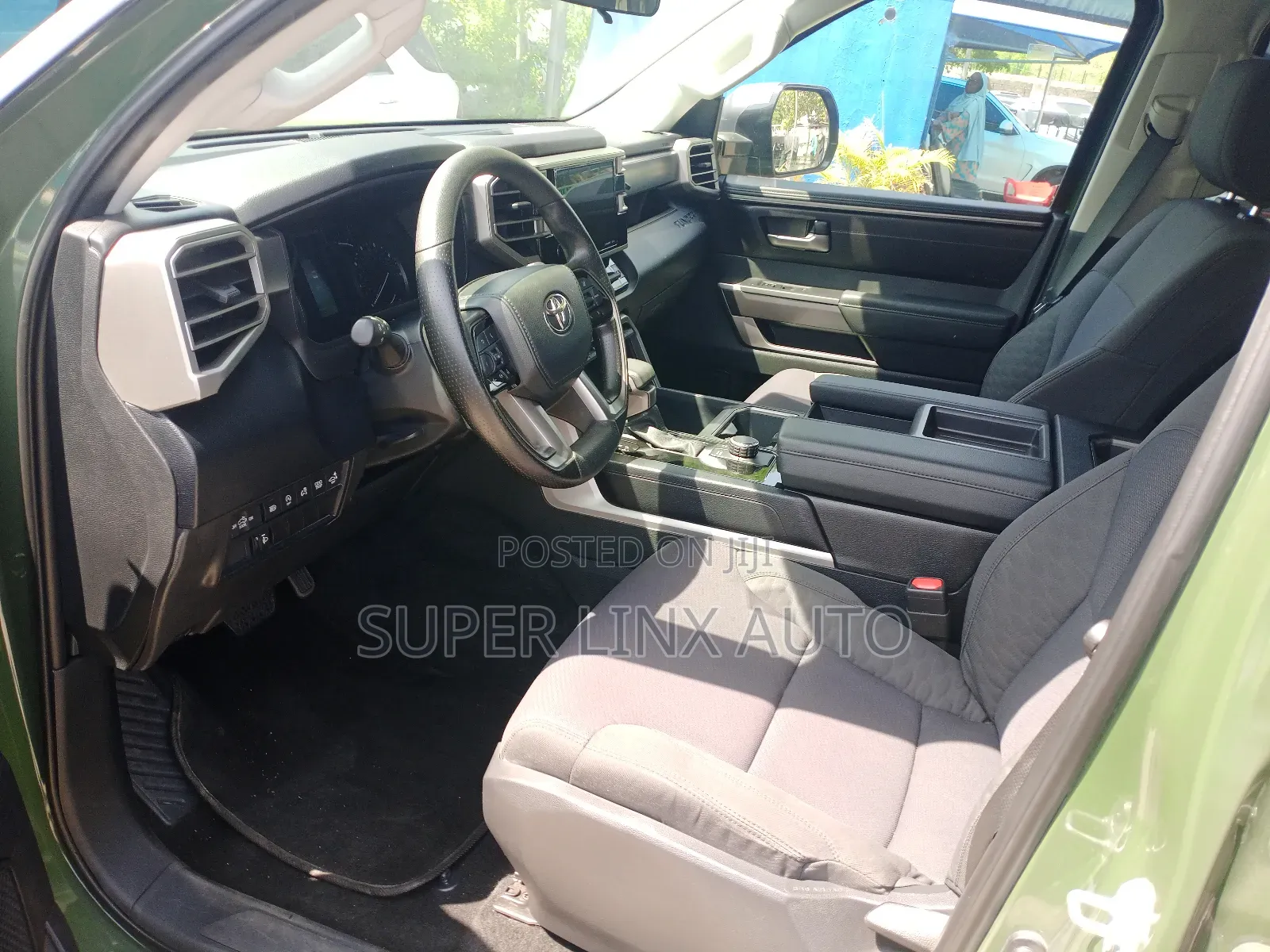 Toyota Tundra 2023 Green