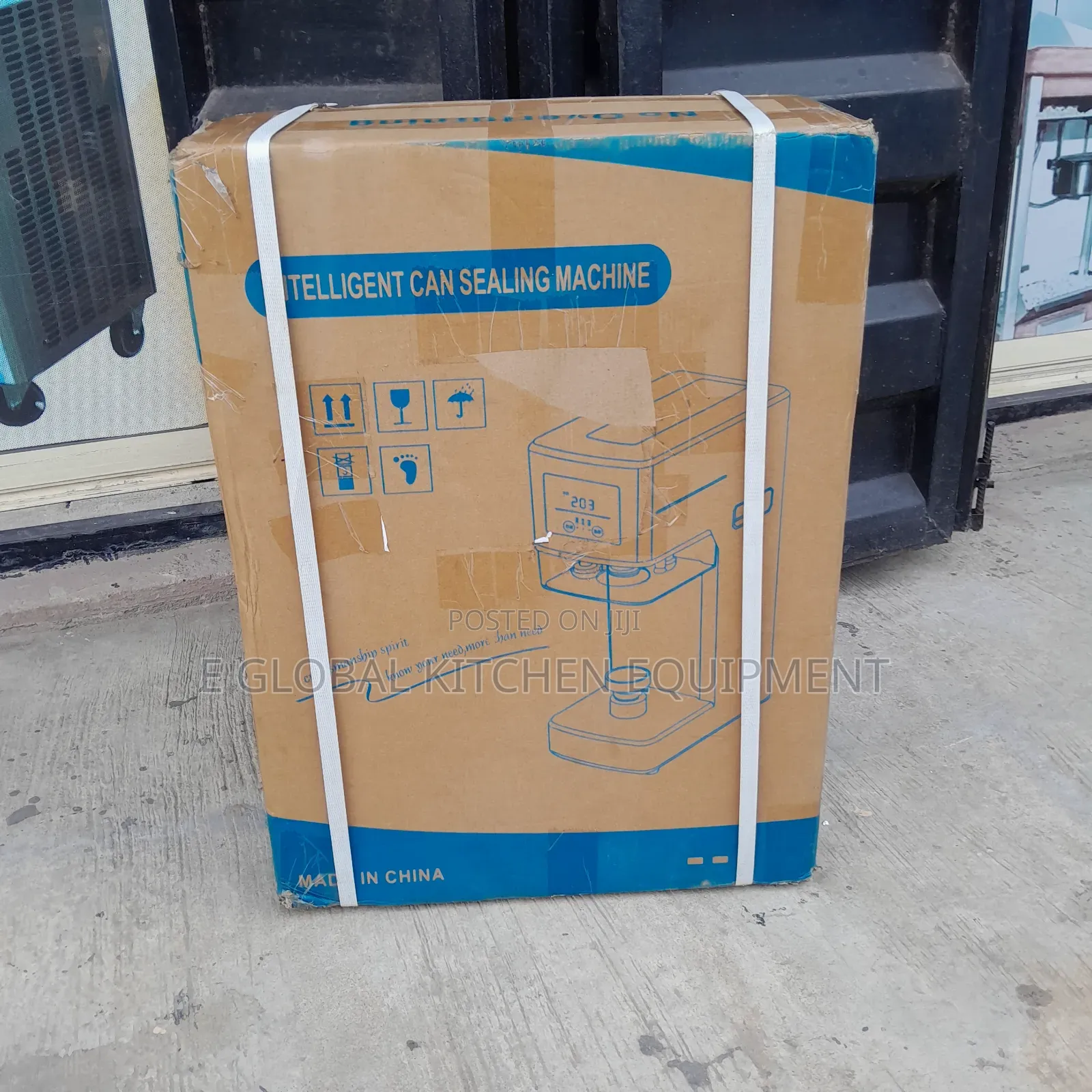 Can Sealer Machine Three Nozzle