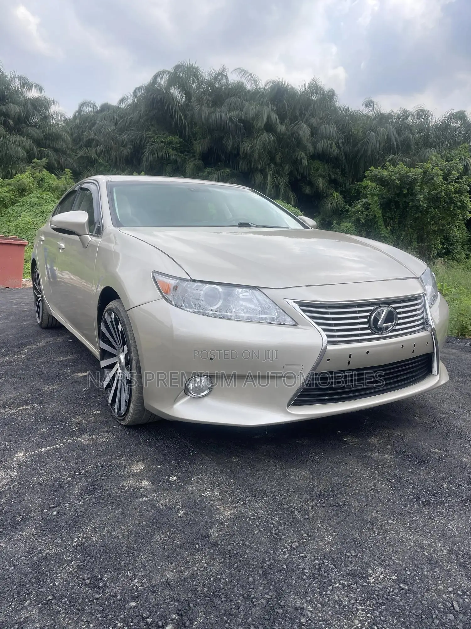 Lexus ES 2013 Gold