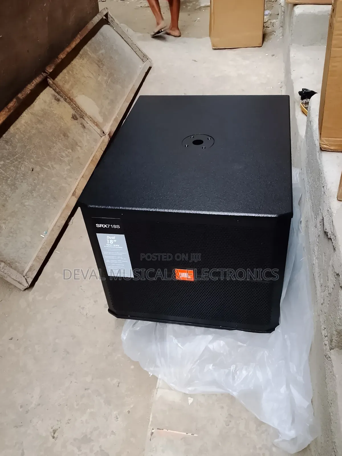 JBL Subwoofer Big Magnet