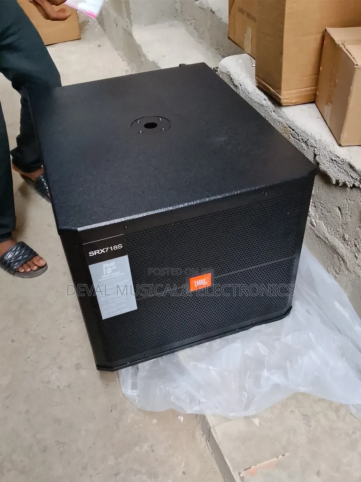 JBL Subwoofer Big Magnet