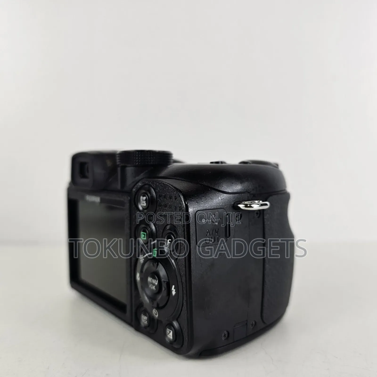 Fujifilm - Finepix S1000fd - 10.0mp - 12x Zoom Digital Camera