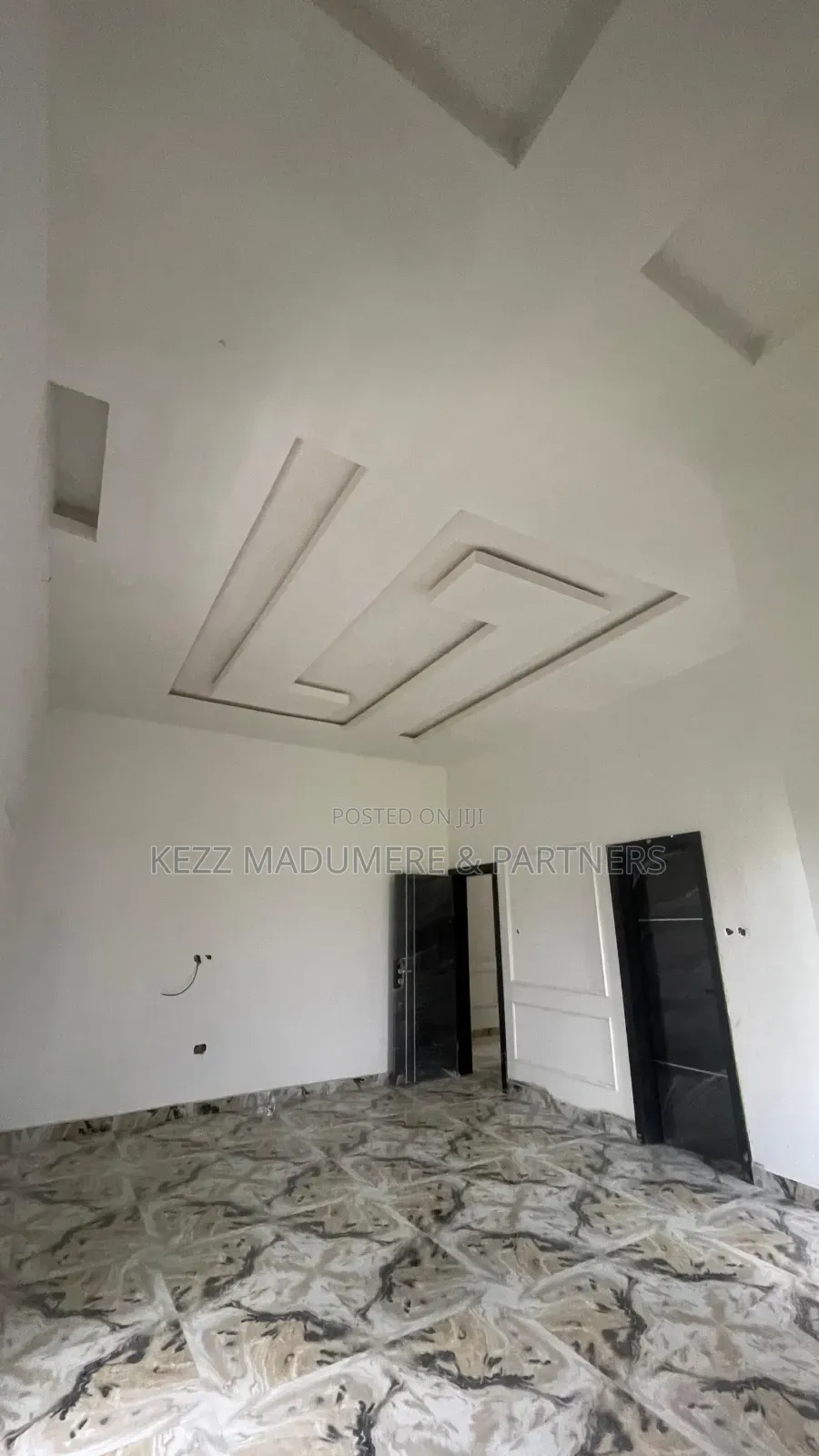 4bdrm Duplex in Cedarwood Garden for sale