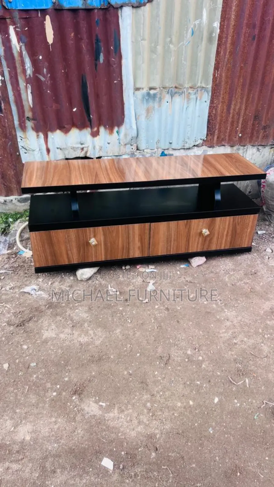 Amazing and Strong Tv Stand