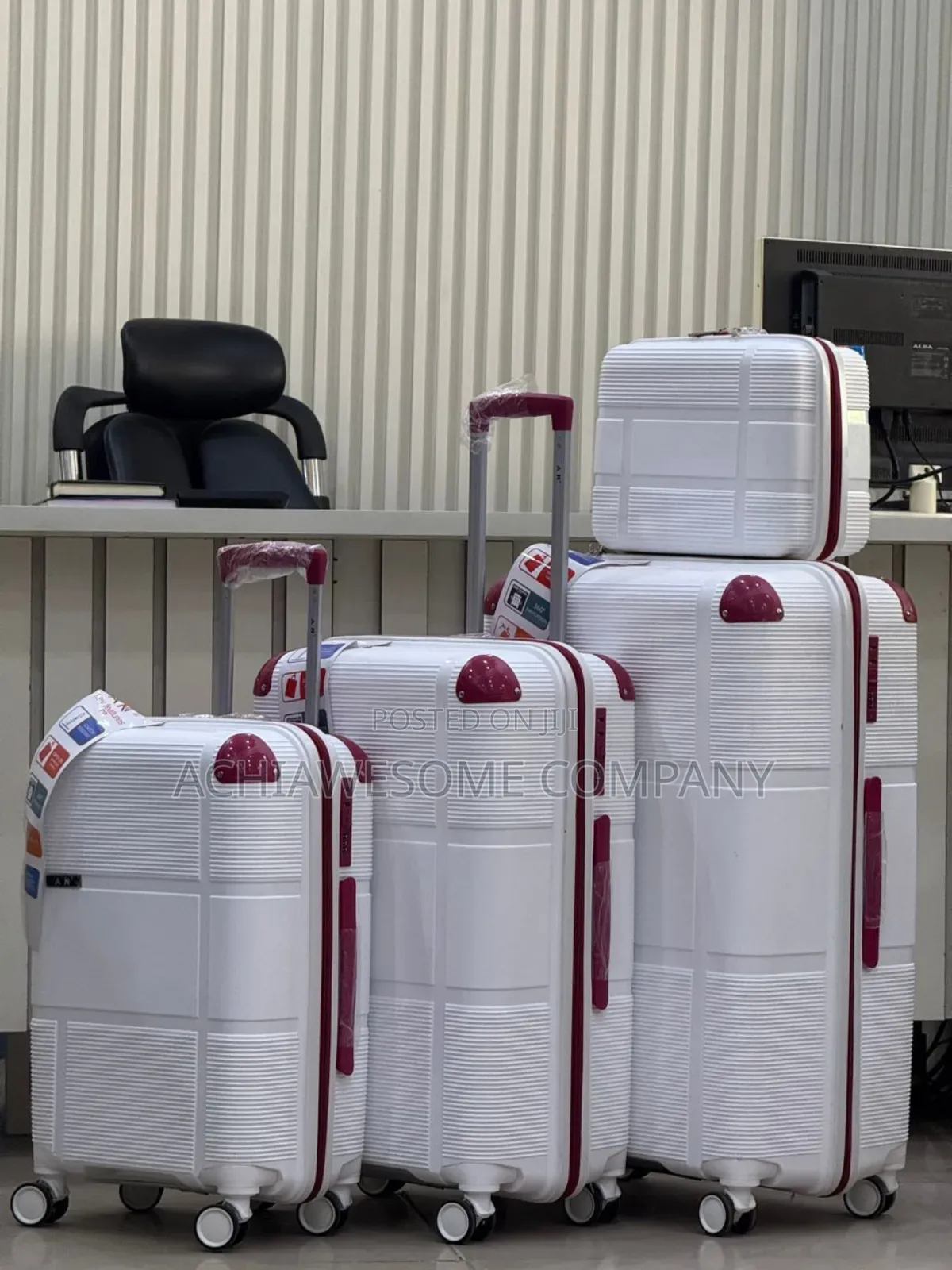 Set Of Unbreakable Rubber Luggage Big Range