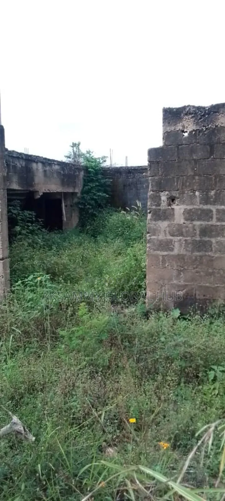 3bdrm Block of Flats in Arapaja. Ibadan for sale