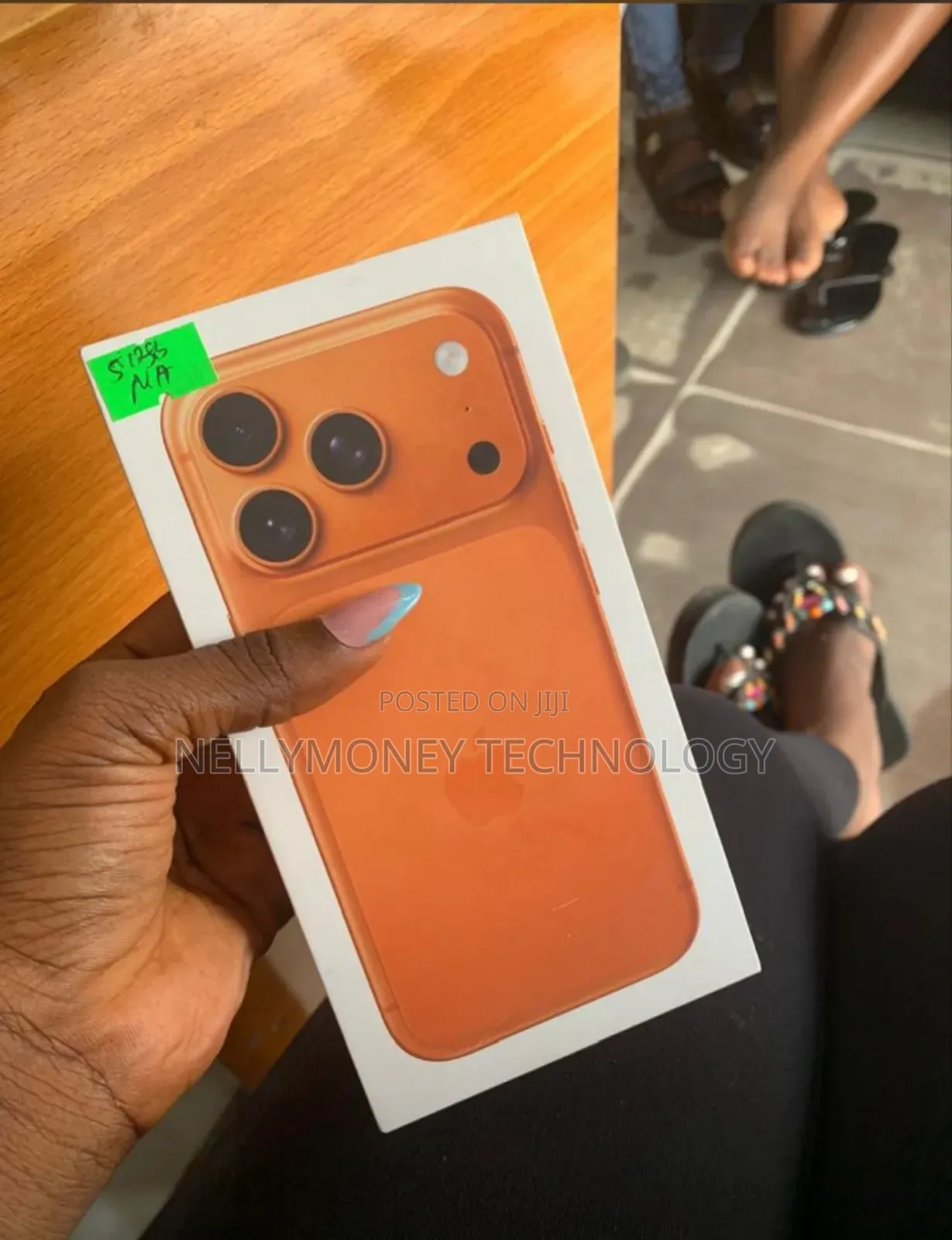 New Apple iPhone 17 Pro Max 256 GB Orange