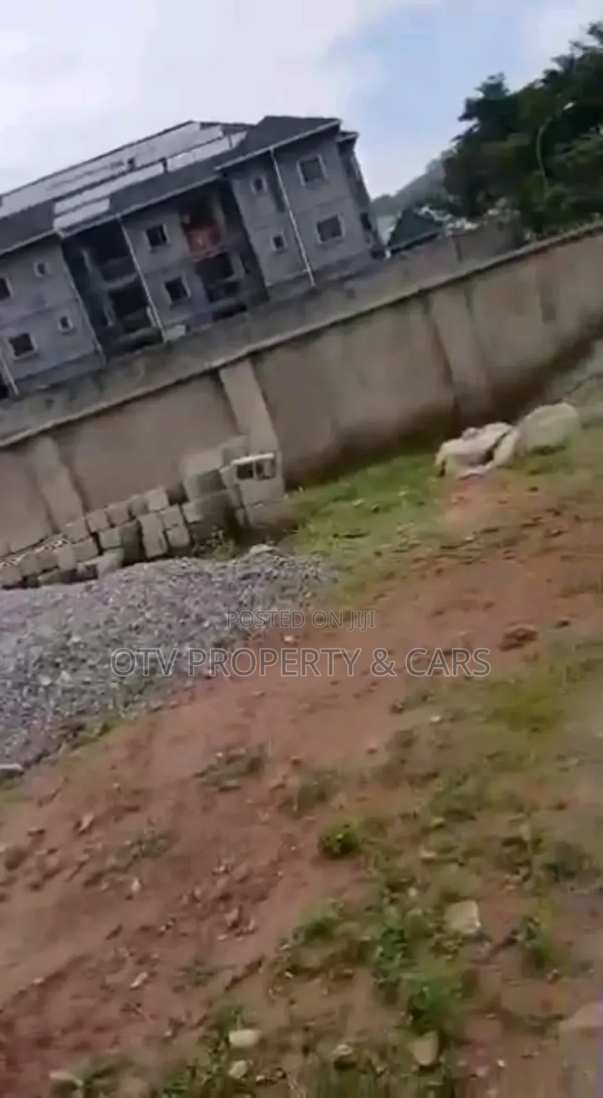 1800sqm Of Land At Guzape Main