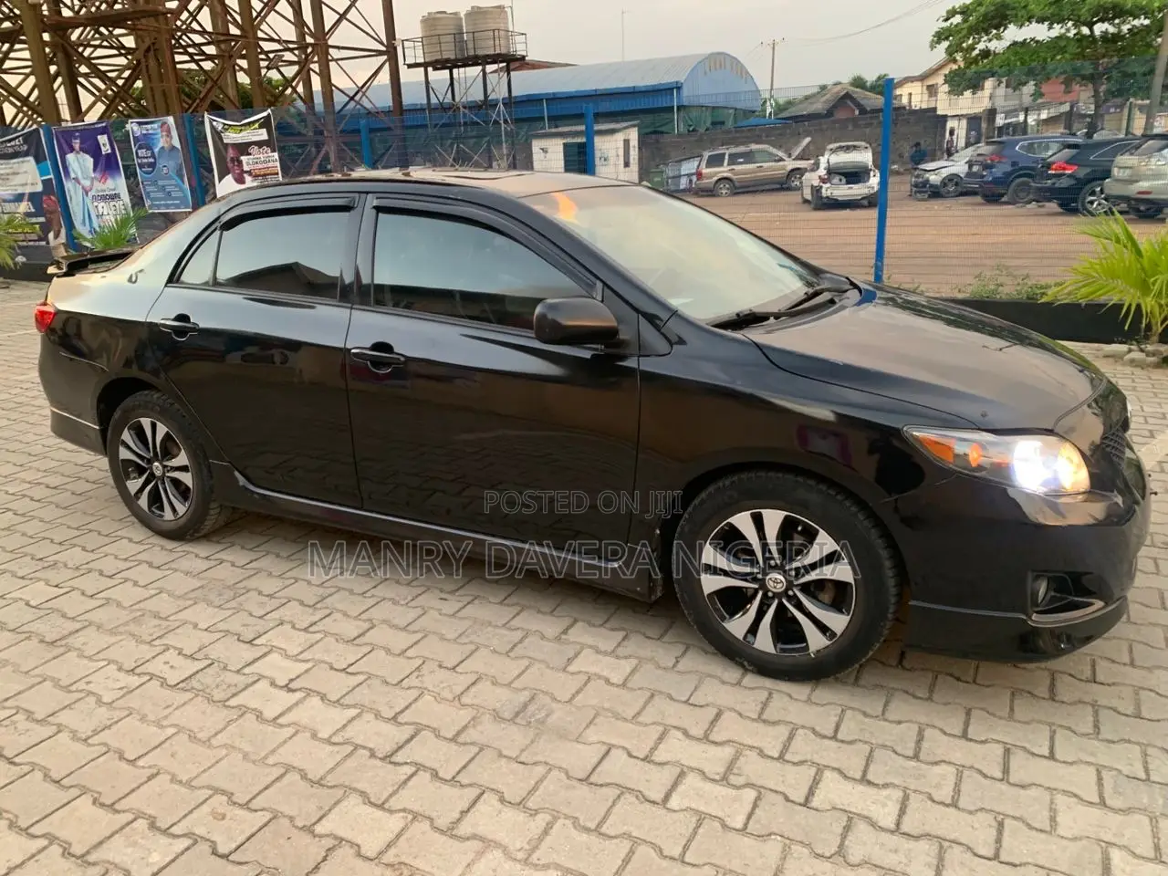 Toyota Corolla 2011 Black