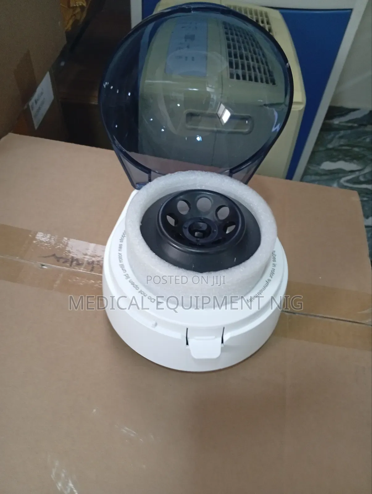 Mini7k Low Speed Palm Centrifuge