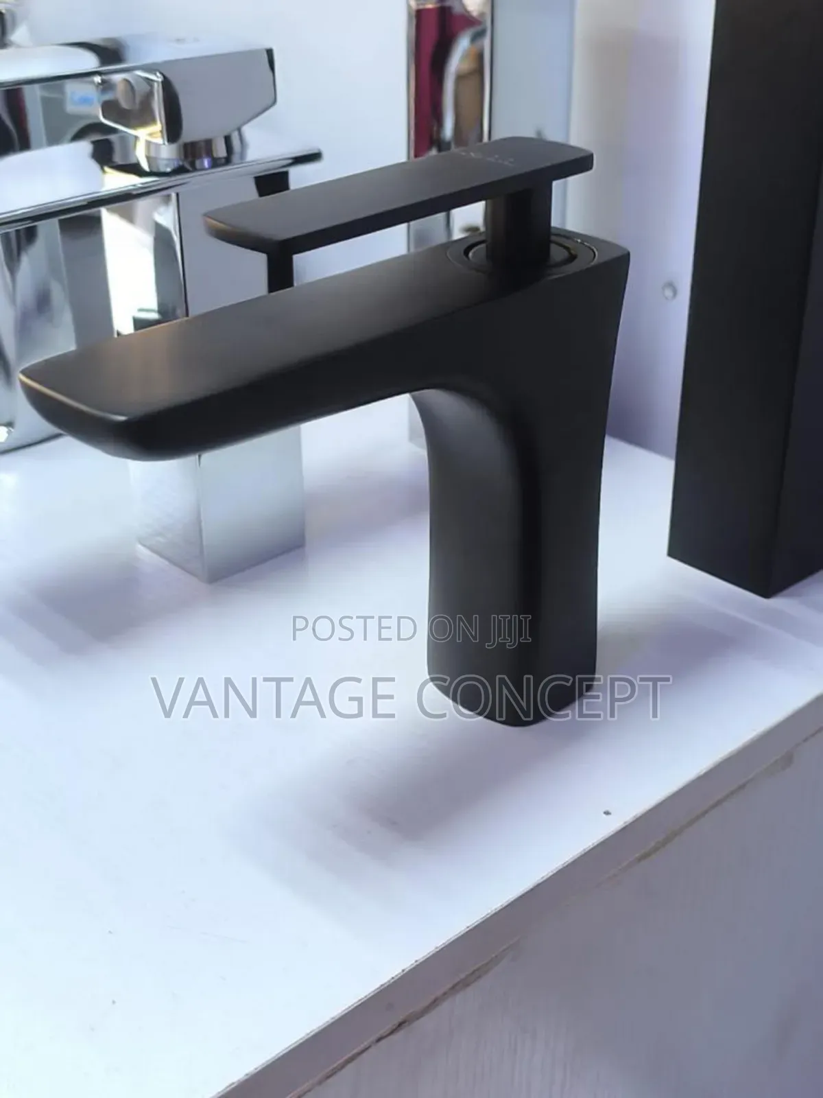 Round Black Basin Mixer