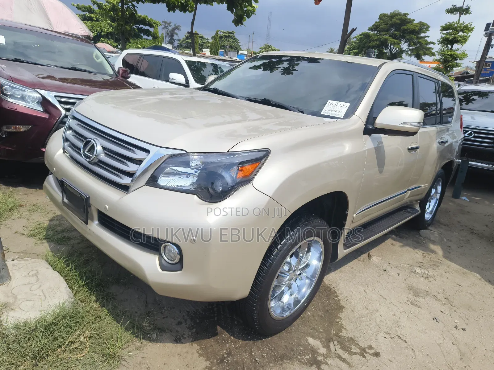 Lexus GX 460 Base 2013 Gold