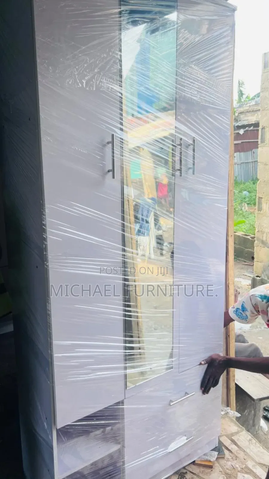 Portable 3 by 7 Wardrobe With Mirror