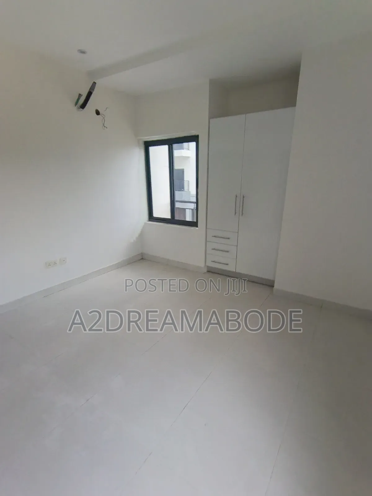 3bdrm Apartment in Alausa, Ikeja for rent