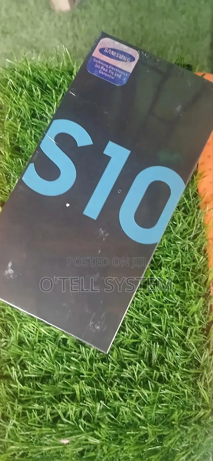 New Samsung Galaxy S10 128 GB Blue