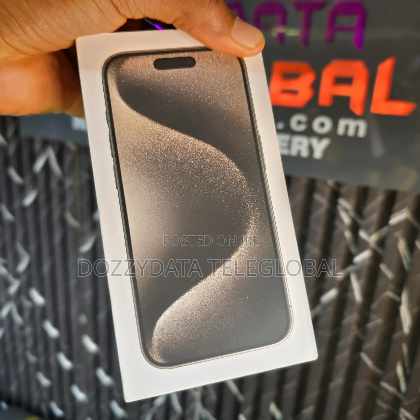 New Apple iPhone 15 Pro 128 GB