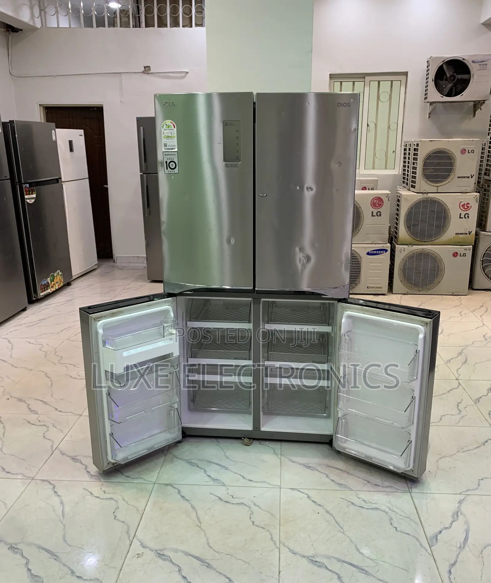 LG 870 Liters Linear Inverter 4dooor Side by Side Refrigerator Foreign