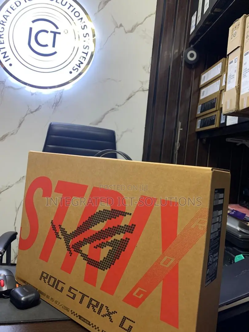 New Laptop Asus 16GB Intel Core i9 SSD 1T