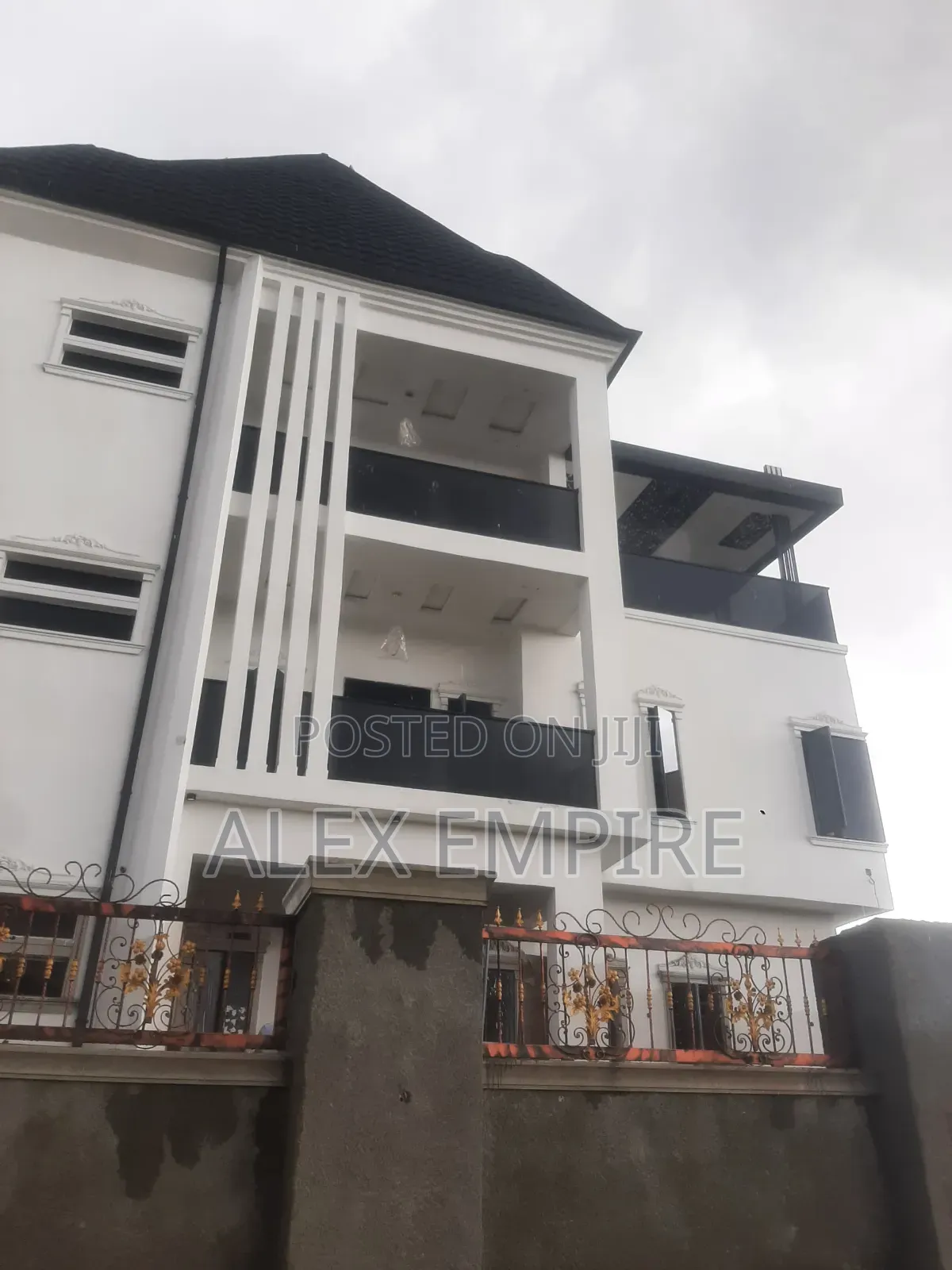 2bdrm Apartment in Amuwo-Odofin for rent