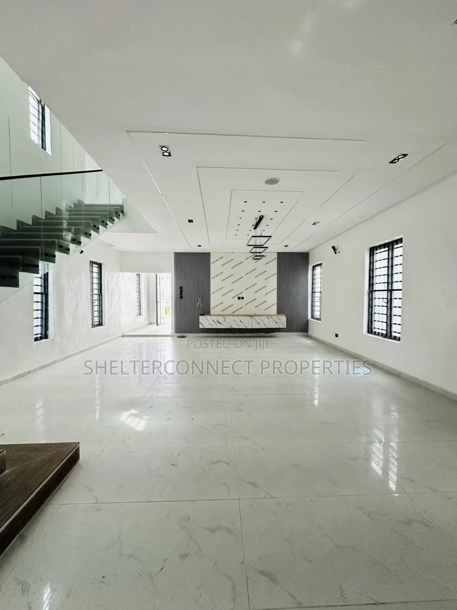 5bdrm Duplex in Ajah for sale