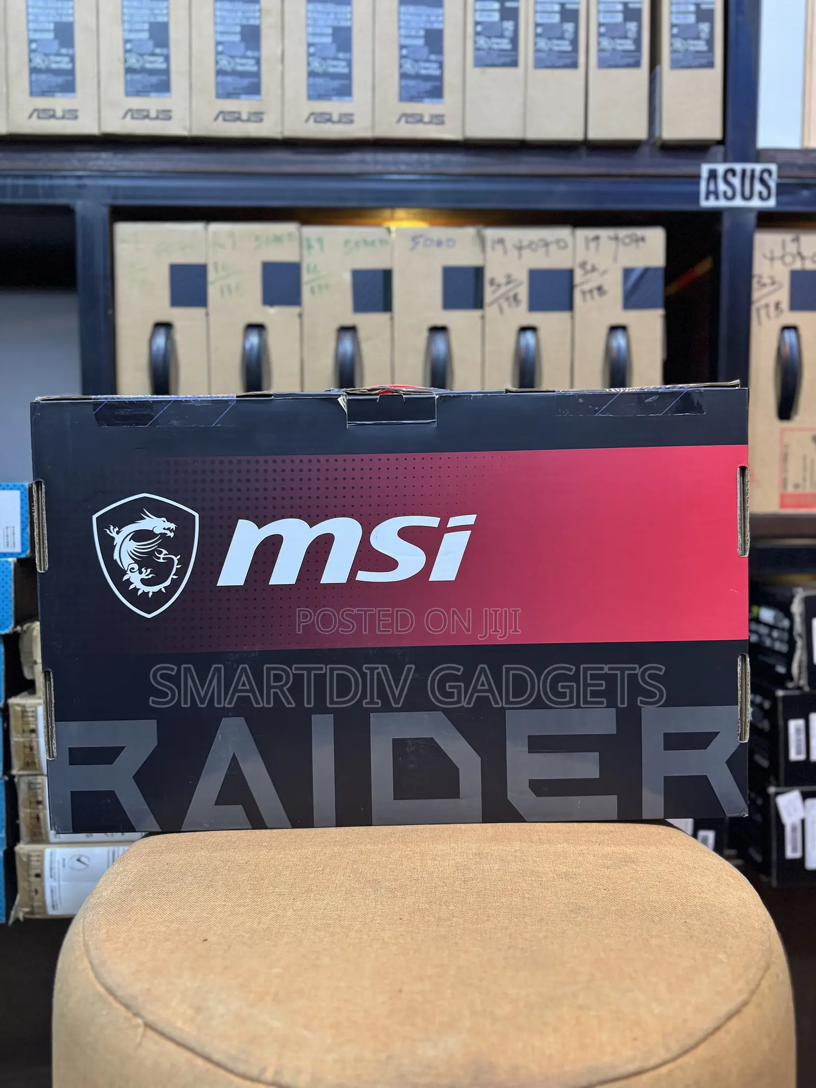 New Laptop MSI Raider GE68HX 13vi-202us 64GB Intel Core I9 SSD 2T