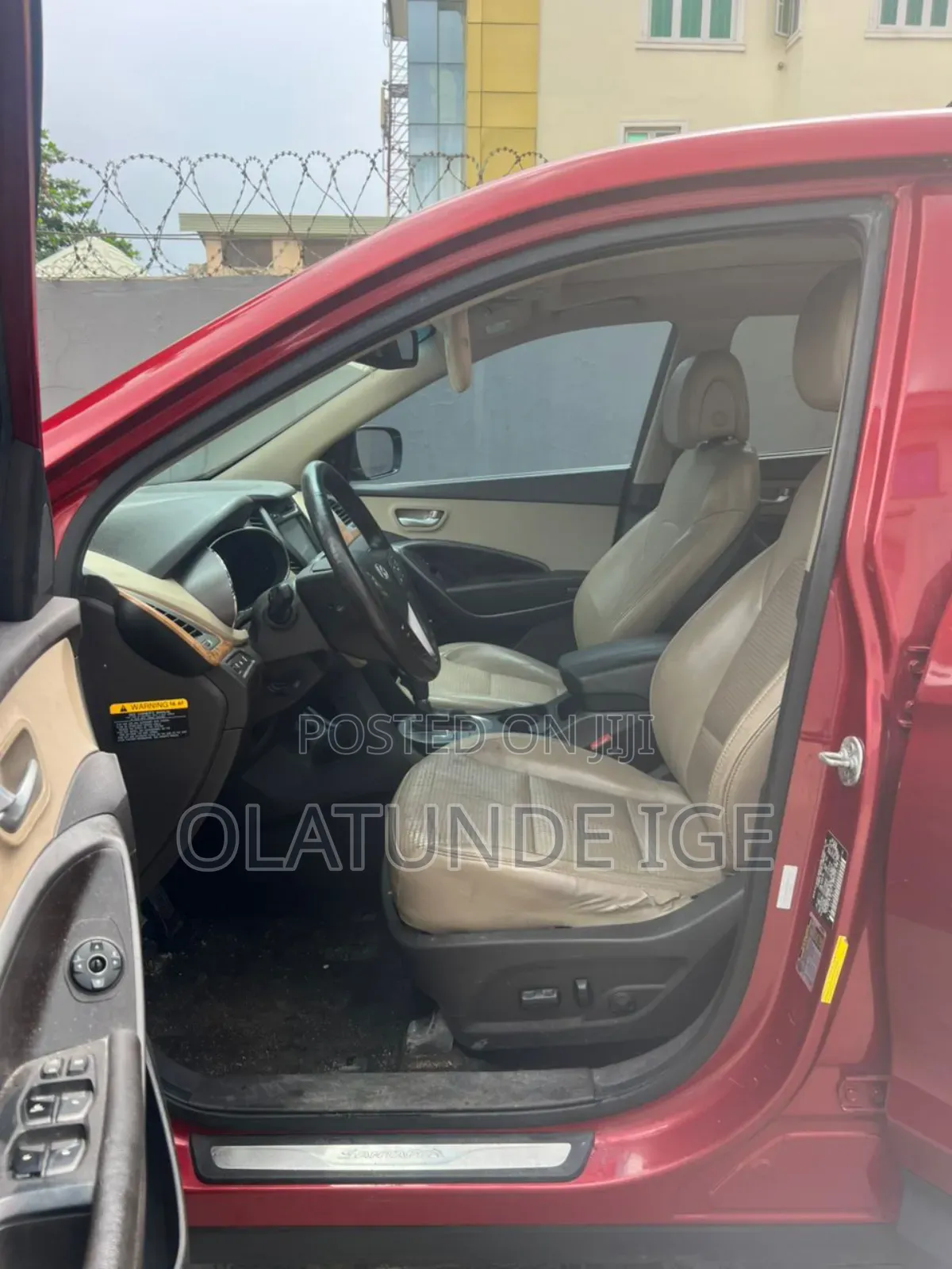Hyundai Santa Fe Limited 4dr SUV AWD (3.3L 6cyl 6A) 2014 Red