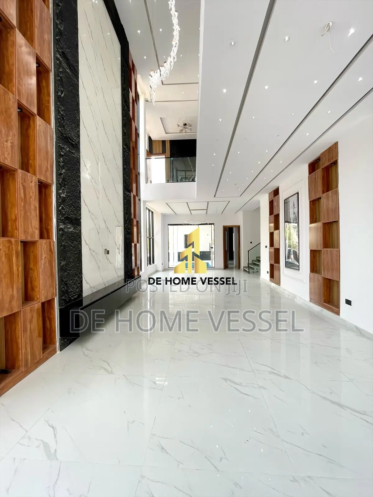 5bdrm Duplex in Lekki for sale