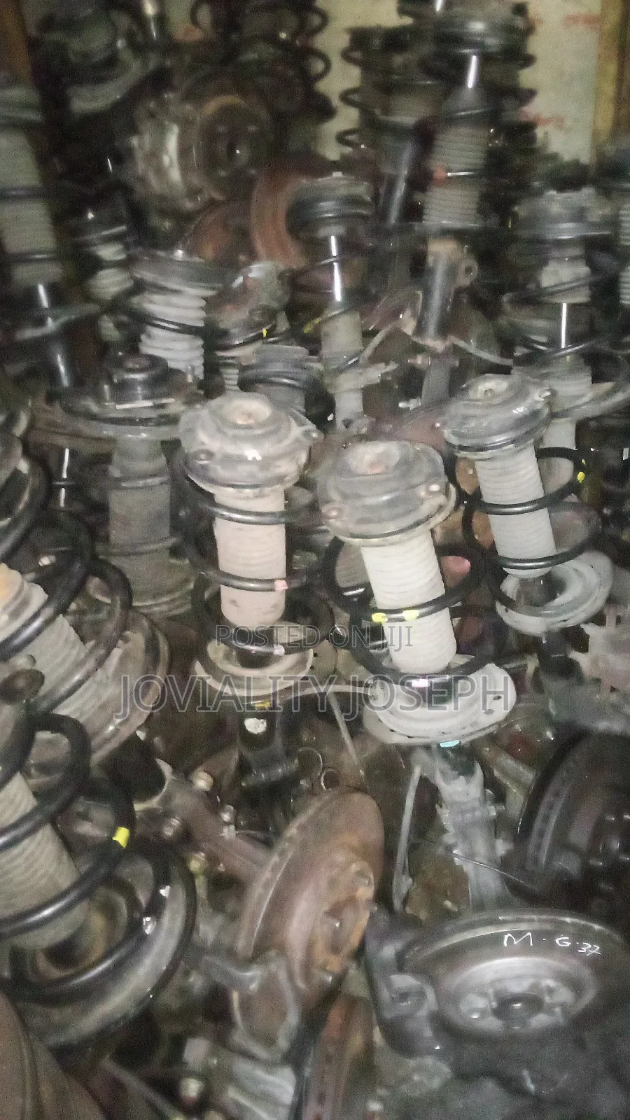 Front Shock and Hubs for Nissan