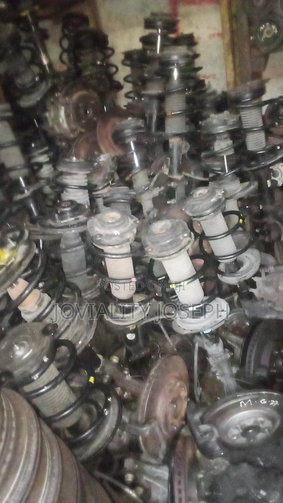 Front Shock and Hubs for Nissan